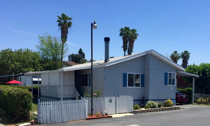 260 Bradley #14, El Cajon, CA 92021