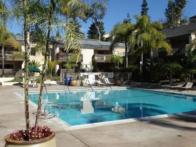 8541 Villa La Jolla Drive #D, La Jolla, CA 92037