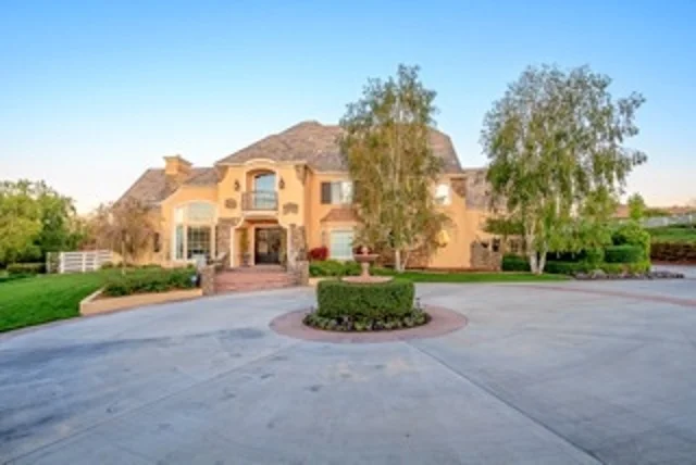 41575 Avenida Bordeaux, Temecula, CA 92592
