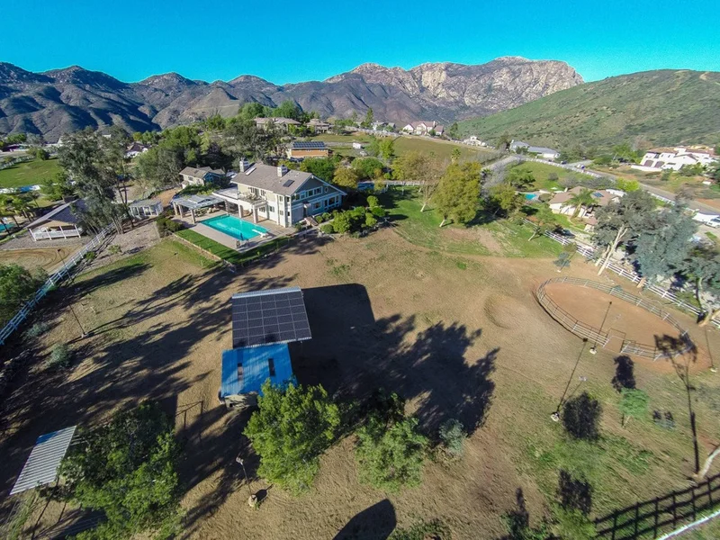 10245 Circa Valle Verde, El Cajon, CA 92021