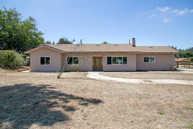 618 Steffy, Ramona, CA 92065