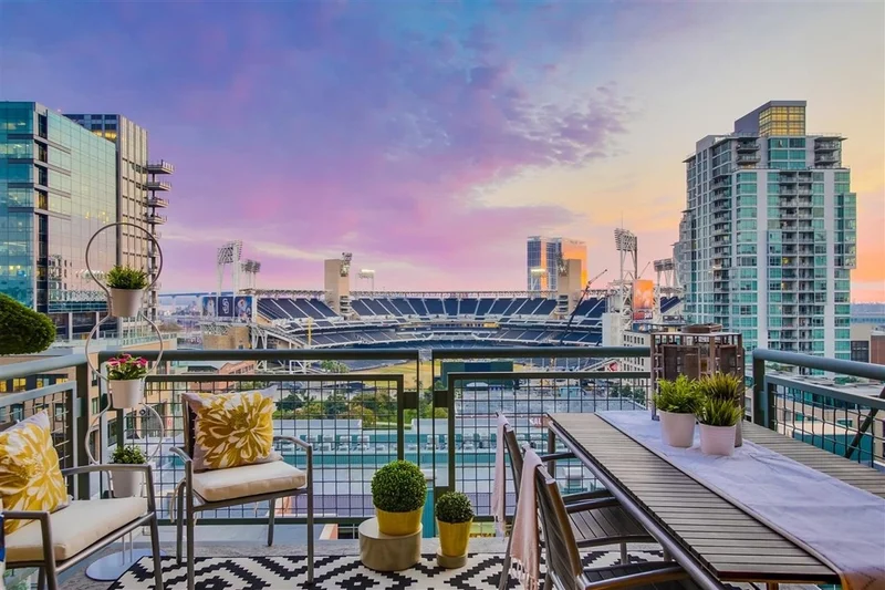 877 Island Ave #906, San Diego, CA 92101