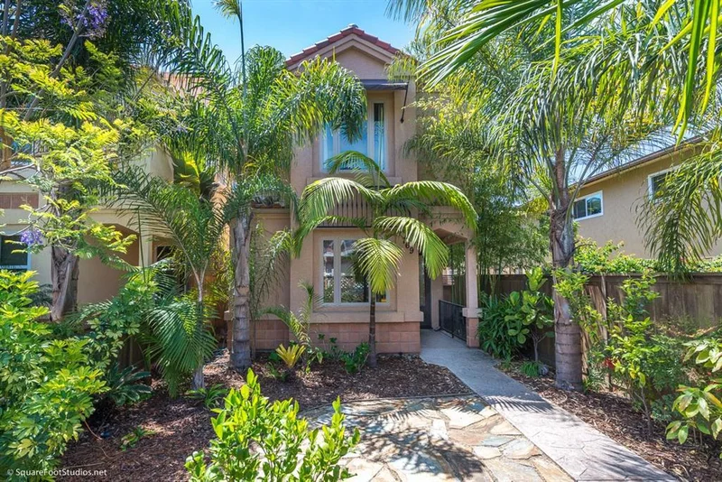 769 Sapphire Street, San Diego, CA 92109