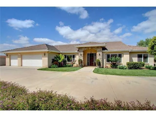 4237 Via El Dorado, Fallbrook, CA 92028