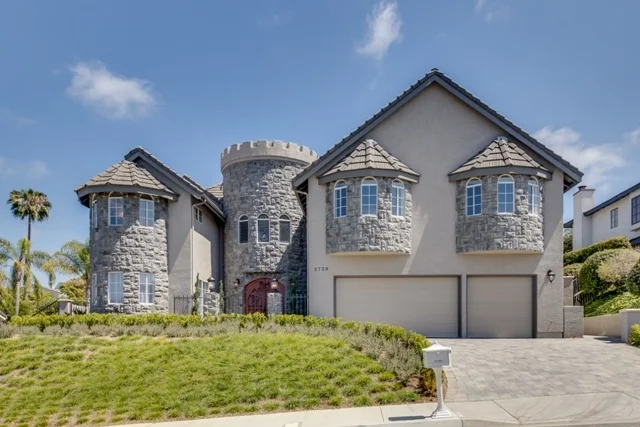 2739 Argonauta, Carlsbad, CA 92009