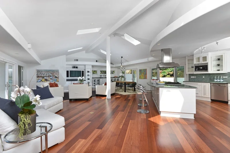 6143 Calle Vera Cruz, La Jolla, CA 92037