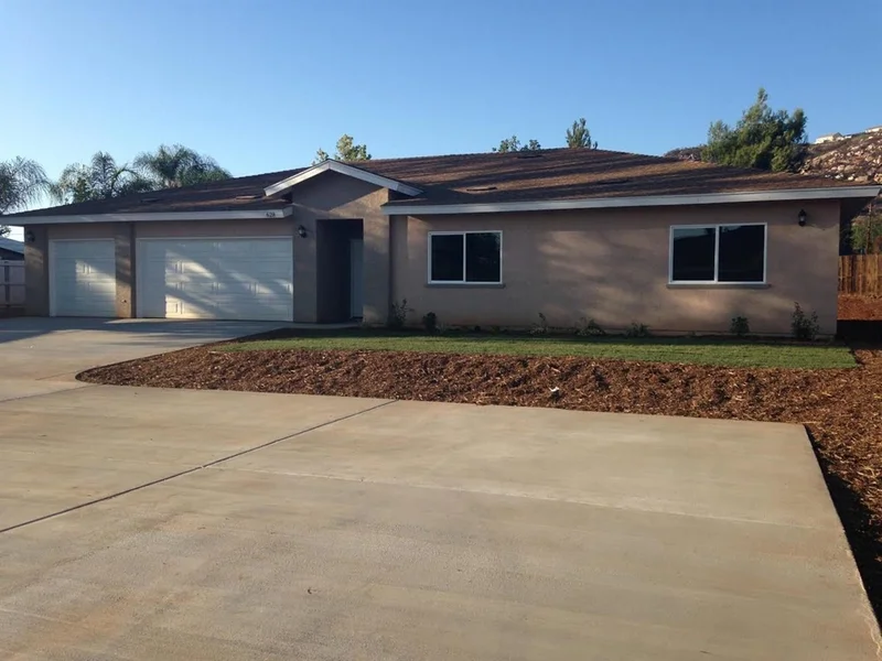 628 Pepper Drive, El Cajon, CA 92021