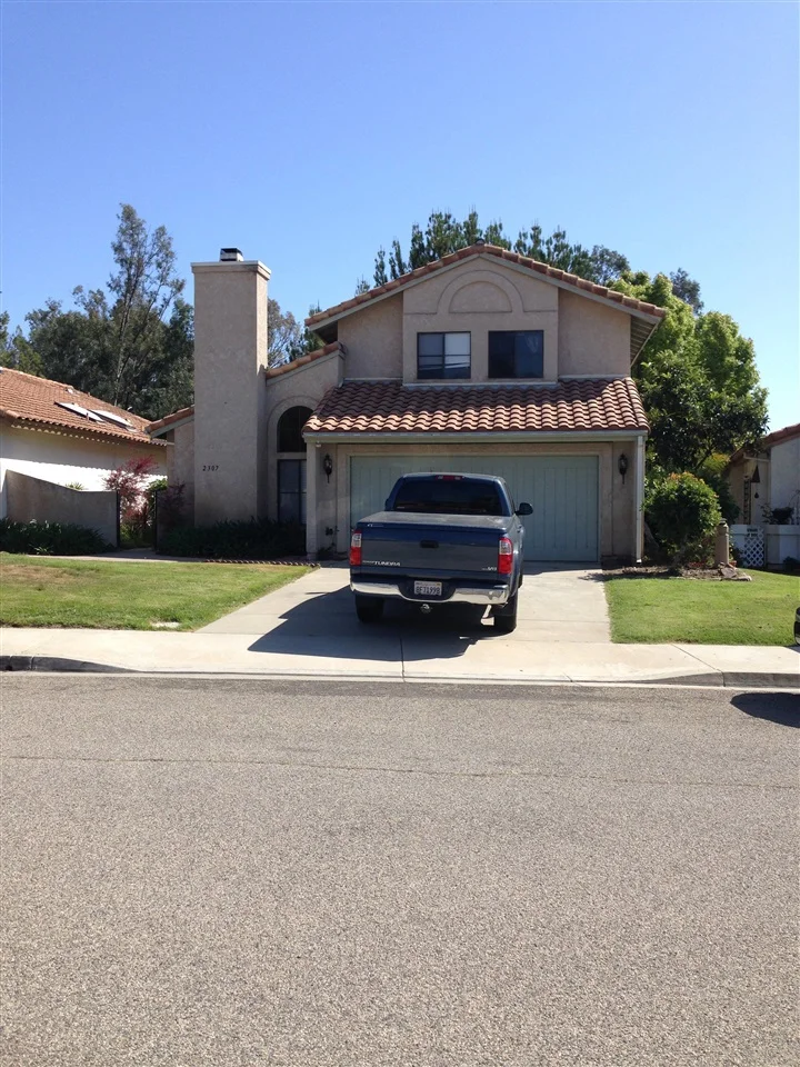 2307 Fair Oak Ct, Escondido, CA 92026