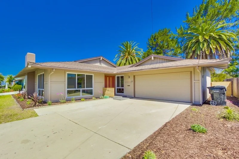 7818 Lake Adlon Dr, San Diego, CA 92119