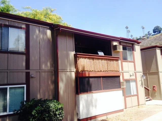 5452 Adobe Falls #15, San Diego, CA 92120