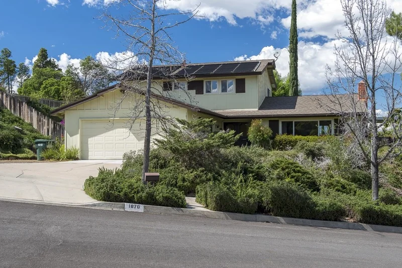 1870 Jeffrey Ave, Escondido, CA 92027