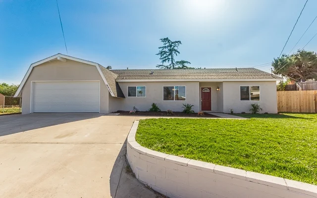 8807 Arrowhead Court, Santee, CA 92071