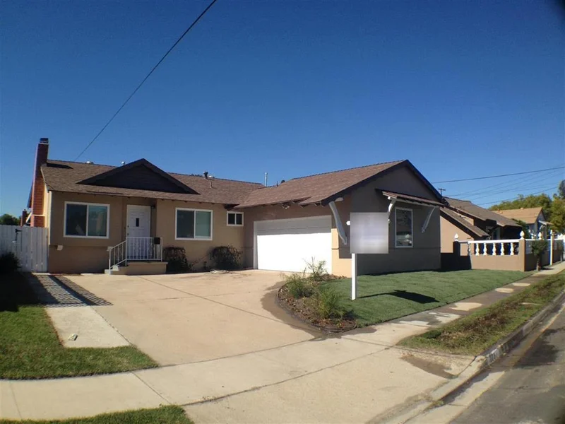 2732 Beatrice St, San Diego, CA 92139