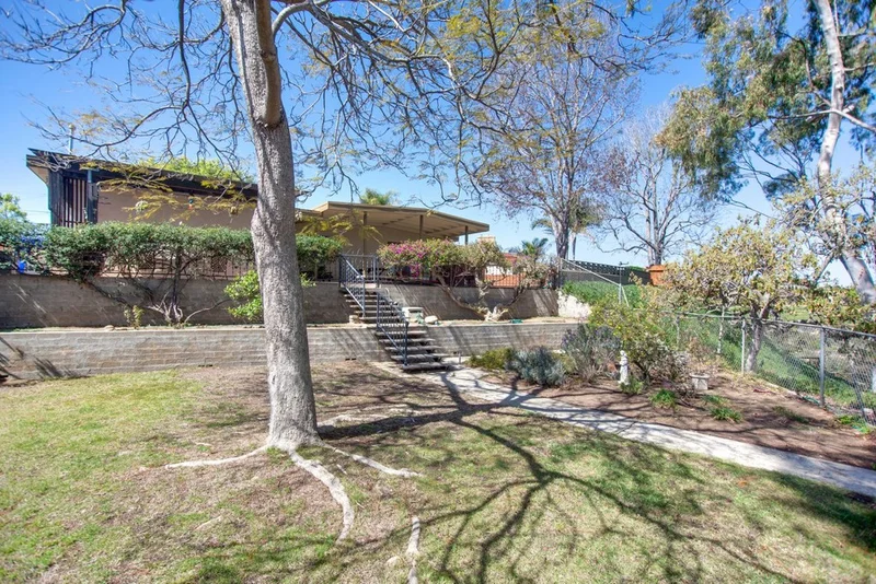 4125 Gros Ventre Ave., San Diego, CA 92117