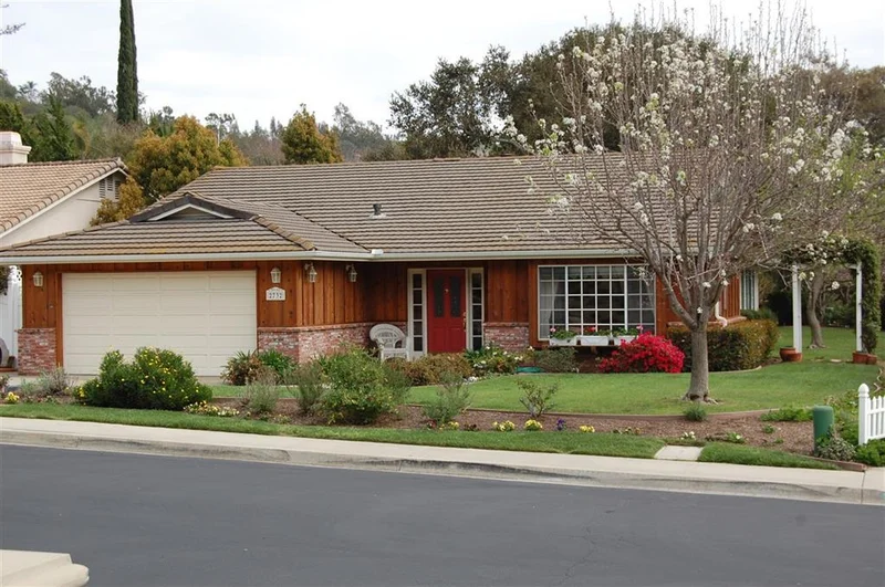 2732 Secret Lake Lane, Fallbrook, CA 92028