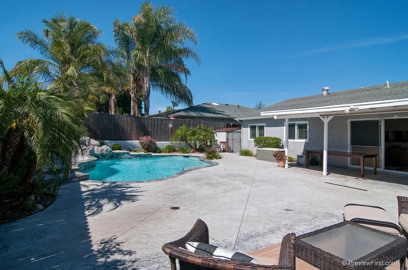 10036 Allenwood, Santee, CA 92071