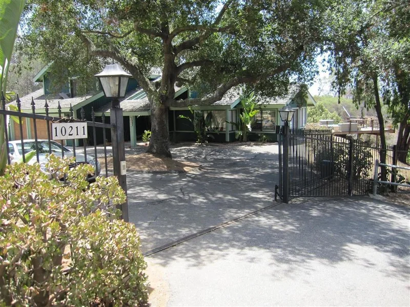 10211 Kashmere, Escondido, CA 92029
