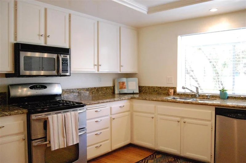 2743 Woodwind Rd, Carlsbad, CA 92008