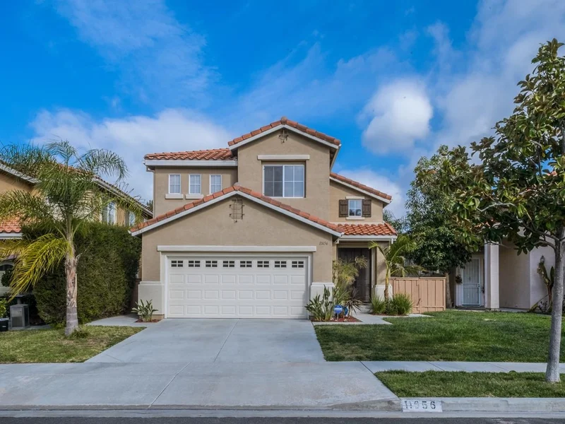 11656 Tree Hollow, San Diego, CA 92128