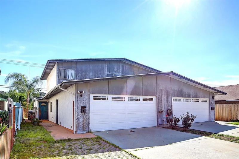 555 Carrie Cir, San Marcos, CA 92069