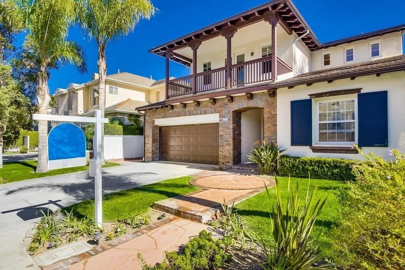 11213 Corte Belleza, San Diego, CA 92130