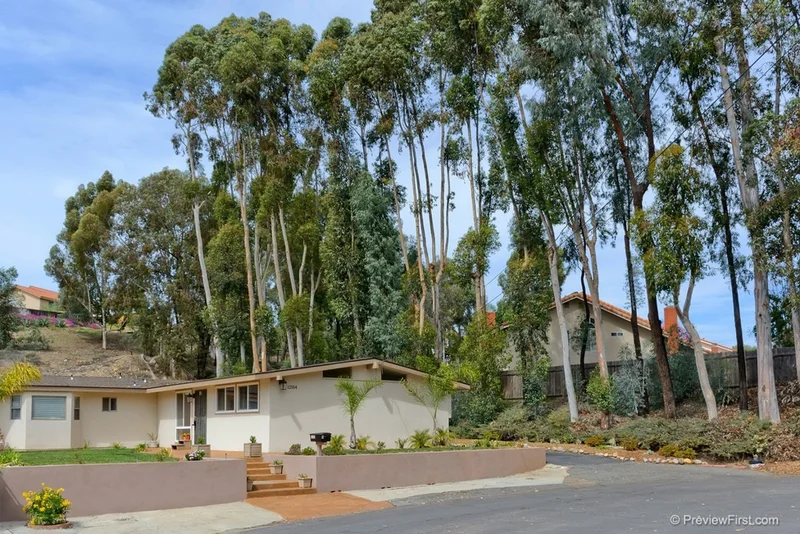12554 Glenoak, Poway, CA 92064