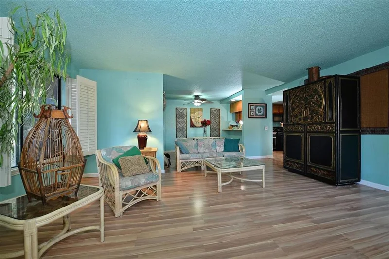 5095 Lambert, San Diego, CA 92115