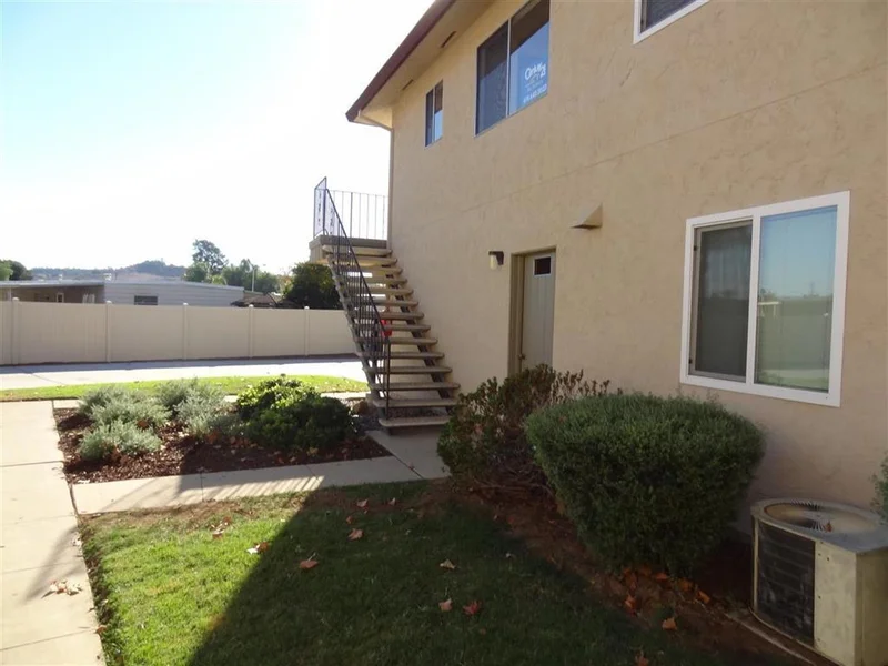 8830 Mission Vega Ct. #4, Santee, CA 92071