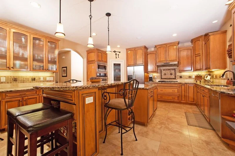 101 Lion Circle, Chula Vista, CA 91910