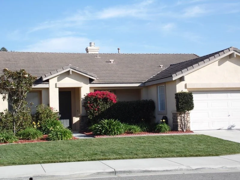 904 Glendora Dr, Oceanside, CA 92057
