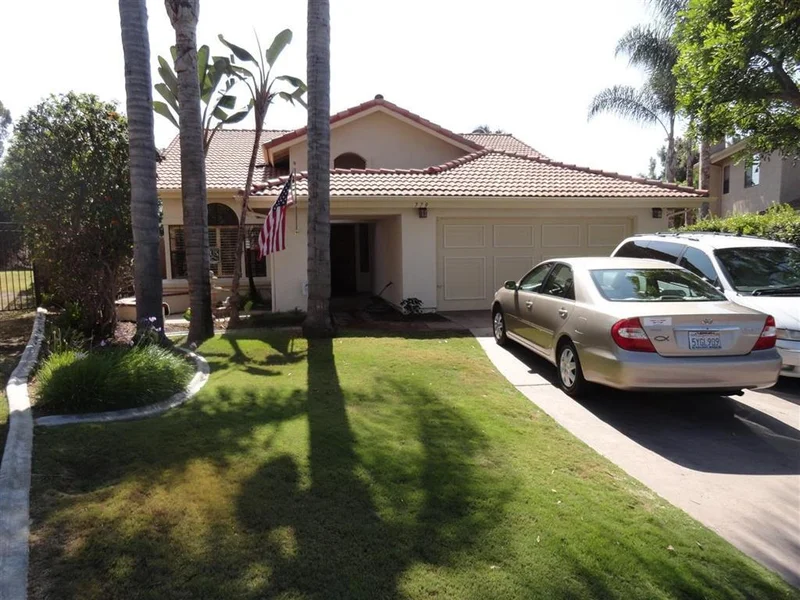 779 Poinsettia Park South, Encinitas, CA 92024