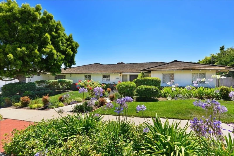 2715 Palomino Circle, La Jolla, CA 92037
