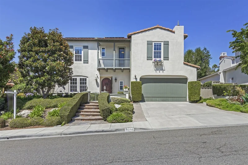 2986 Via Conquistador, Carlsbad, CA 92009