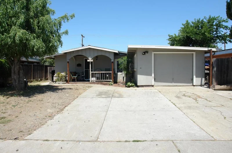 1859 La Porte, San Jose, CA 95122
