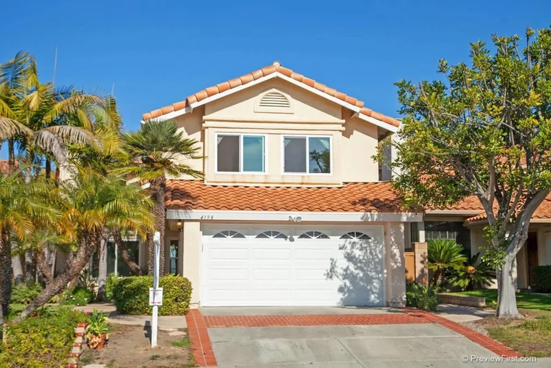 4198 Graydon, San Diego, CA 92130