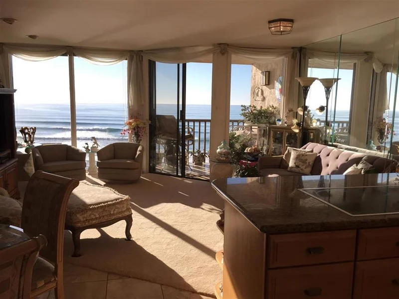190 Del Mar Shores Terrace #21, Solana Beach, CA 92075