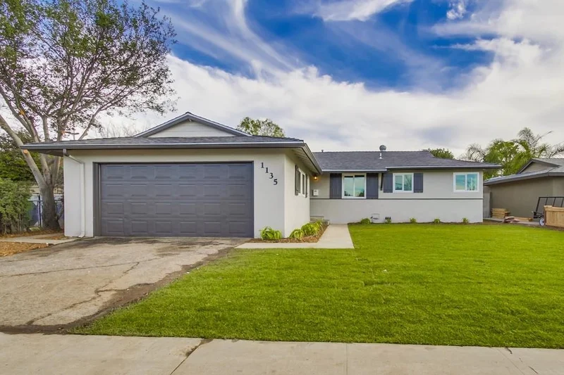1135 Mission Ave., Escondido, CA 92025