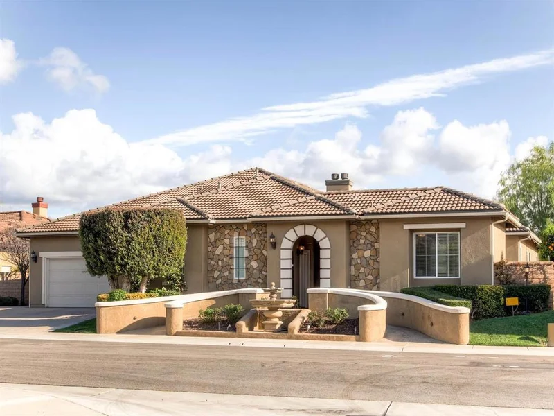 2580 Douglaston, Escondido, CA 92026