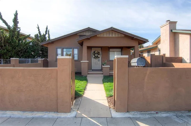 4616 Nebo, La Mesa, CA 91941