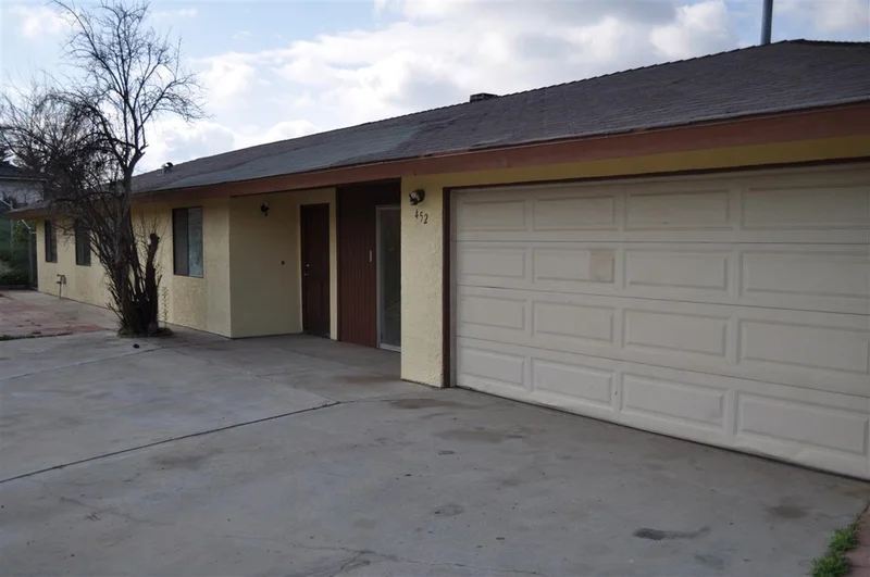 452 Stockalper Lane, Ramona, CA 92065