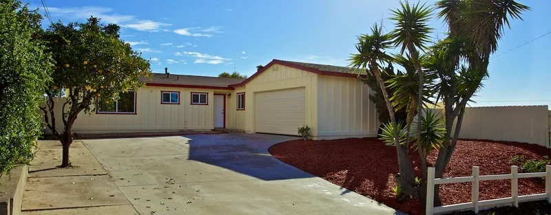 26 Oneida, Chula Vista, CA 91911
