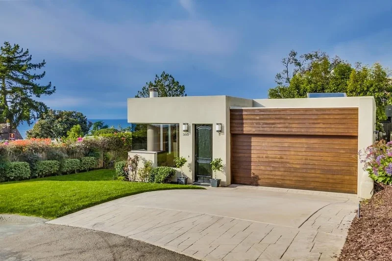 300 7th St, Del Mar, CA 92014
