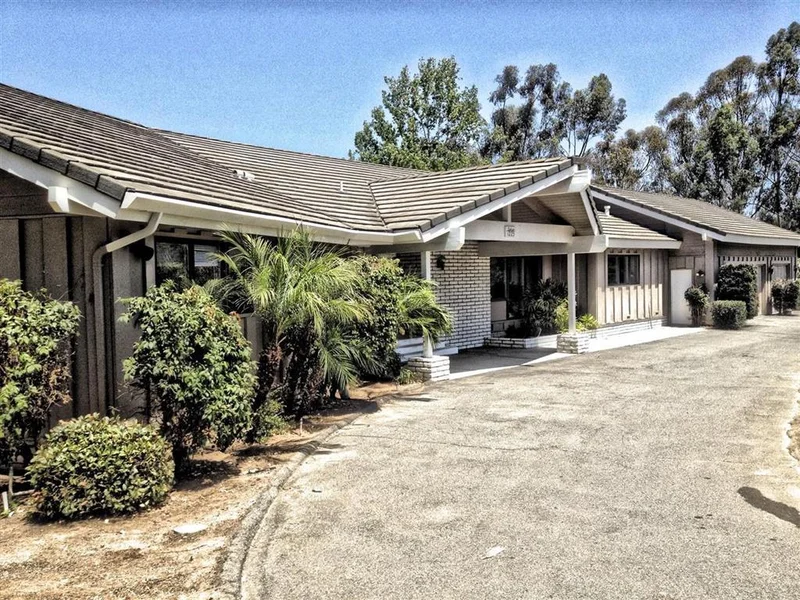 1225 Blue Bird Canyon Trail, Vista, CA 92084
