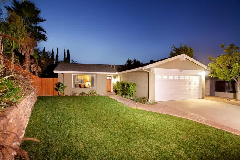 11808 Innis Point, San Diego, CA 92126