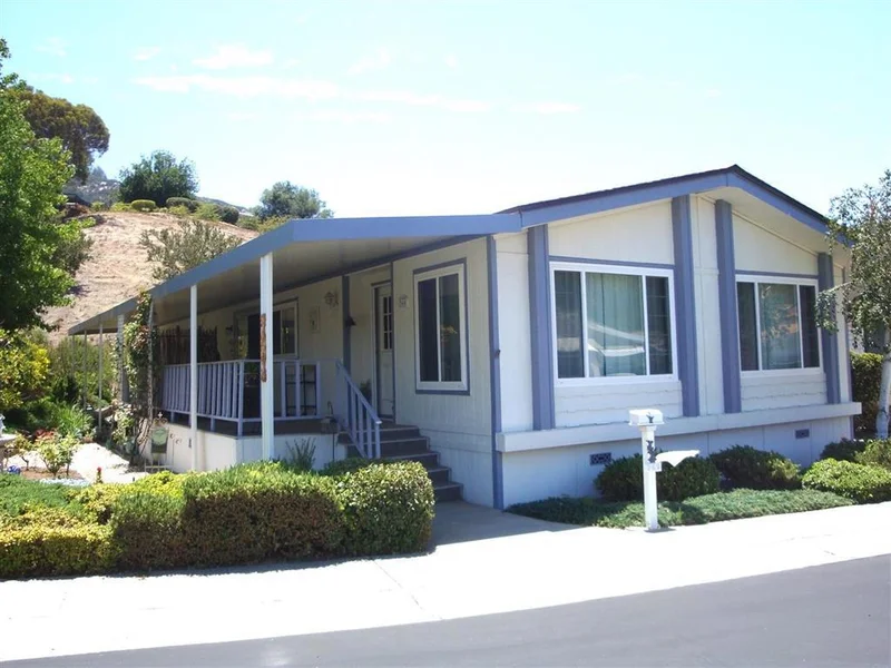 8975 Lawrence Welk Dr #366, Escondido, CA 92026