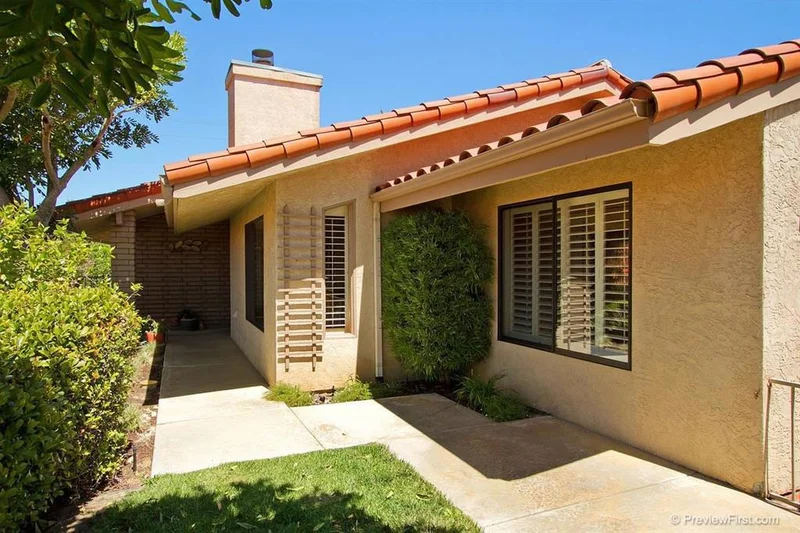 1174 N Crescent Ridge Road, Fallbrook, CA 92028
