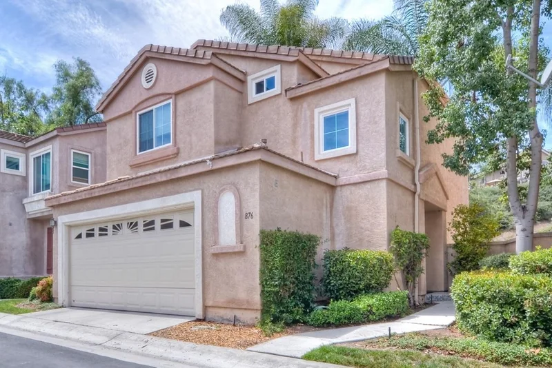876 Wisteria, San Marcos, CA 92078