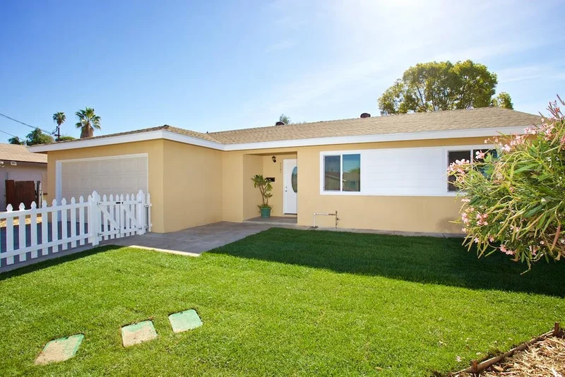 7701 Blackpool, San Diego, CA 92114