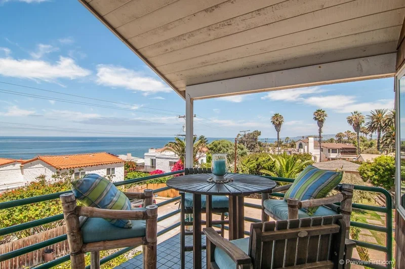 1036 Devonshire, San Diego, CA 92107