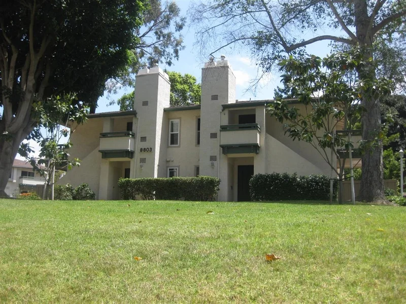 8803 Gilman Drive #F, La Jolla, CA 92037